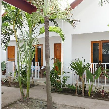 Rumah Side Apartamento Gili Trawangan Exterior foto