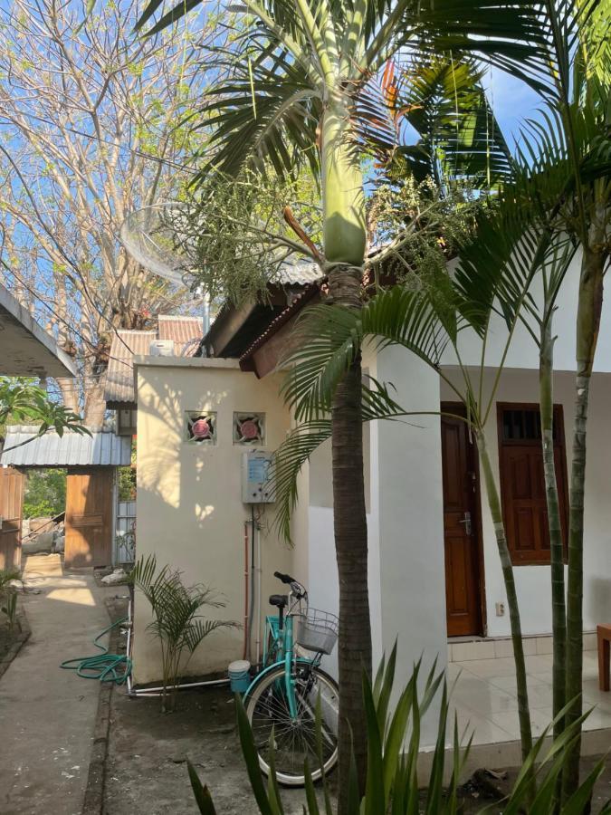 Rumah Side Apartamento Gili Trawangan Exterior foto