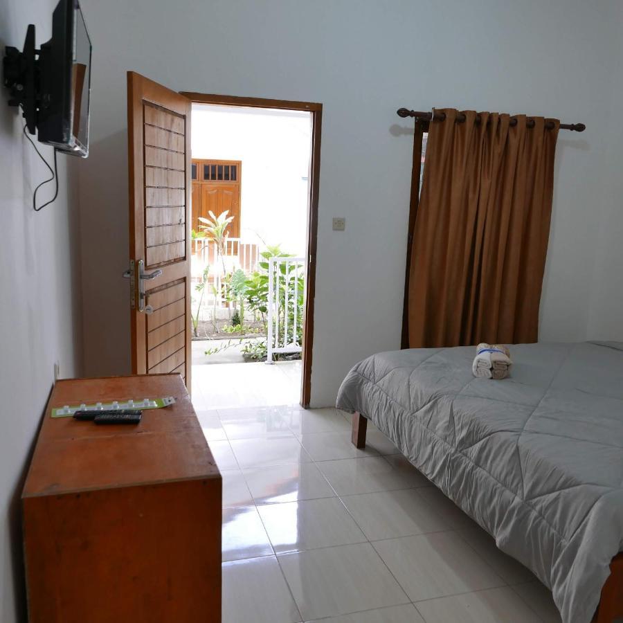 Rumah Side Apartamento Gili Trawangan Exterior foto