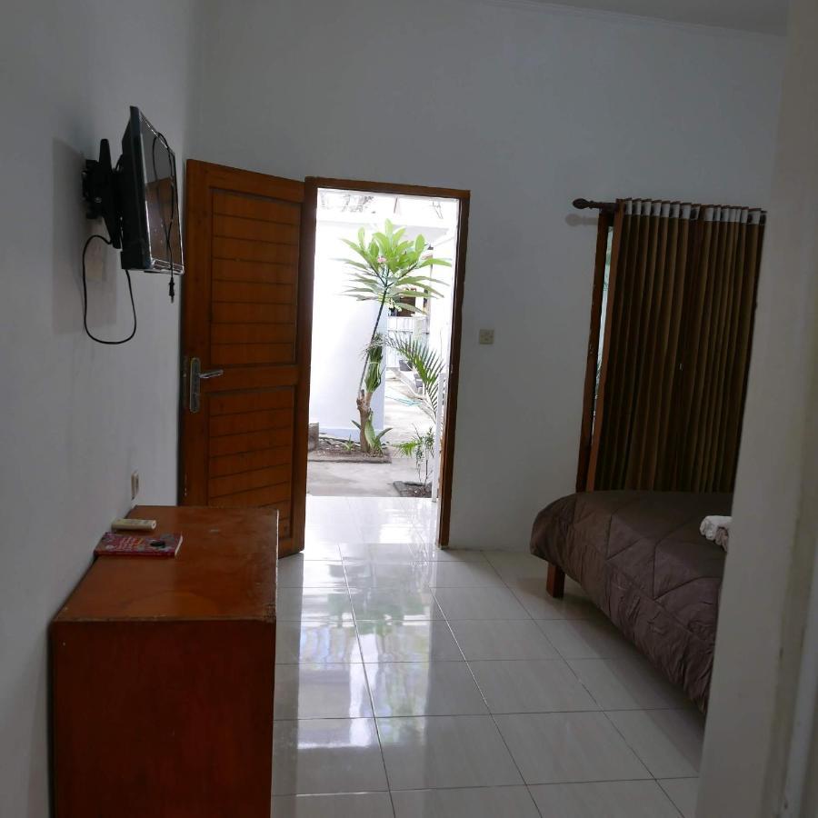 Rumah Side Apartamento Gili Trawangan Exterior foto