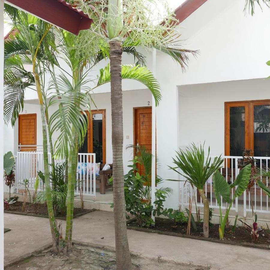 Rumah Side Apartamento Gili Trawangan Exterior foto
