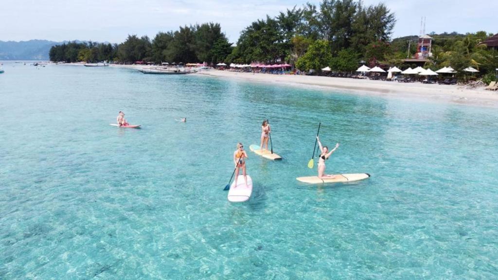 Rumah Side Apartamento Gili Trawangan Exterior foto