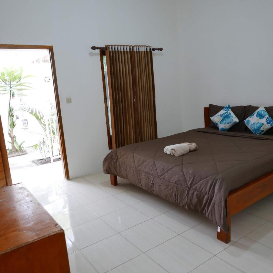 Rumah Side Apartamento Gili Trawangan Exterior foto