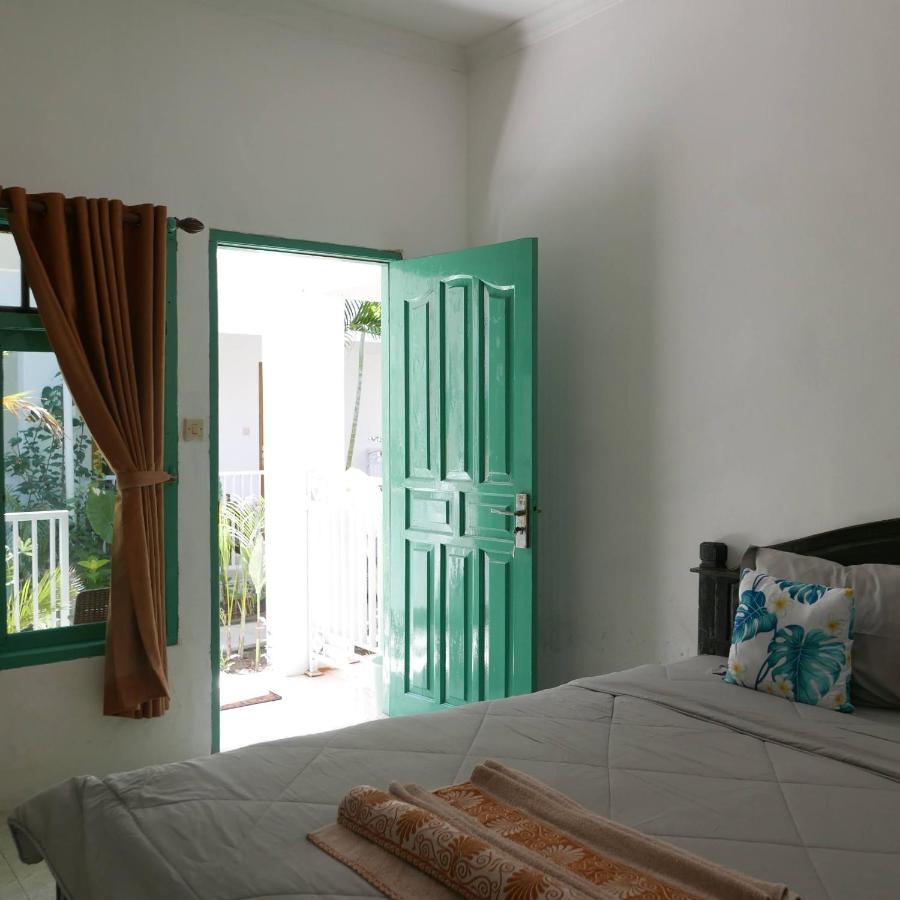 Rumah Side Apartamento Gili Trawangan Exterior foto