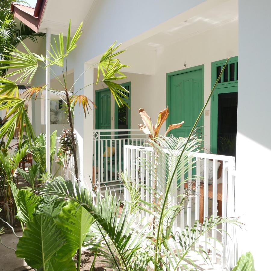 Rumah Side Apartamento Gili Trawangan Exterior foto