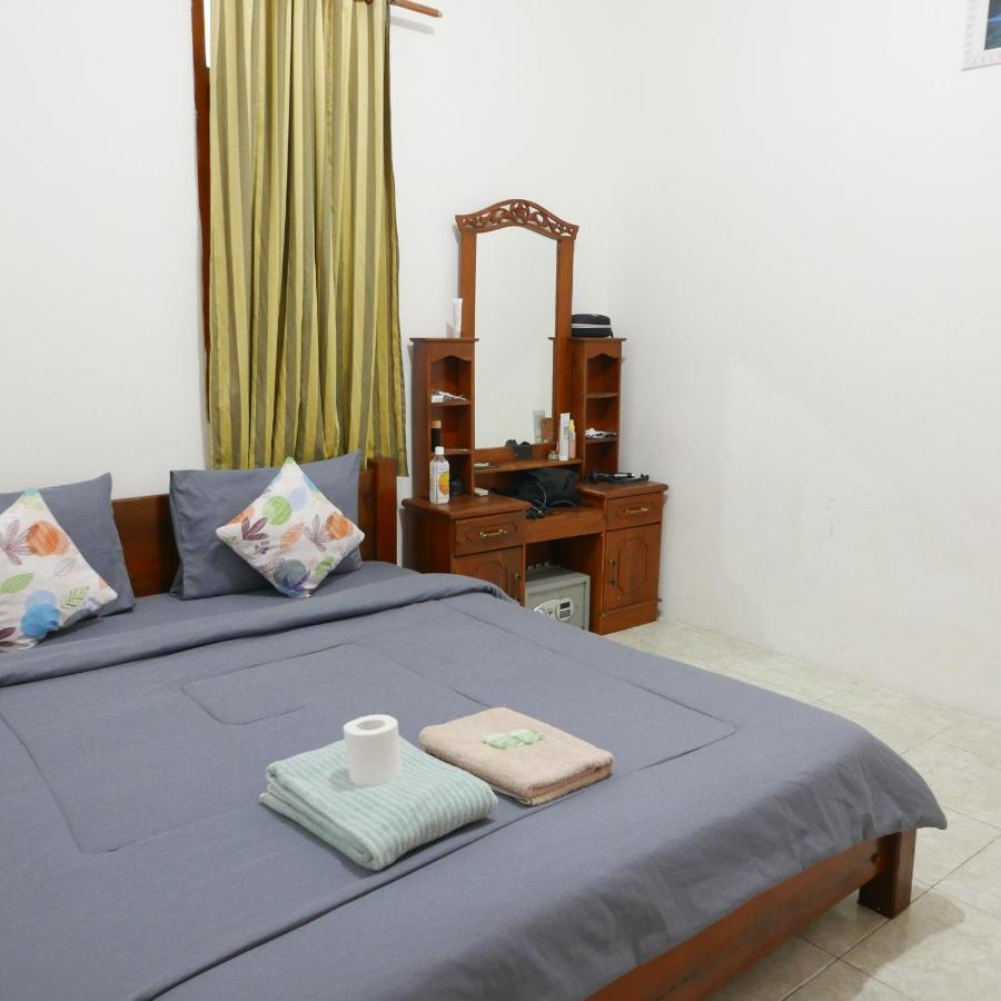 Rumah Side Apartamento Gili Trawangan Exterior foto